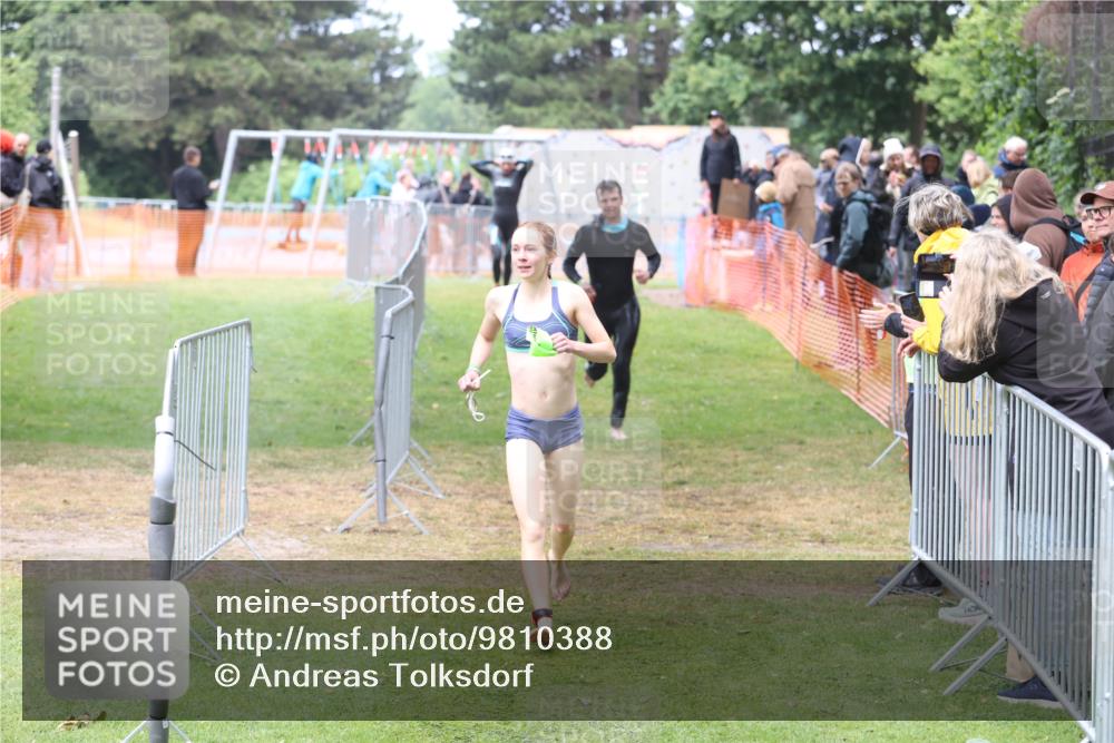 14.06.2026 - 7 Türme Triathlon Andreas Tolksdorf http://msf.ph/oto/9810388 14.06.2026 13:40:21 Schwimmen  meine-sportfotos.de