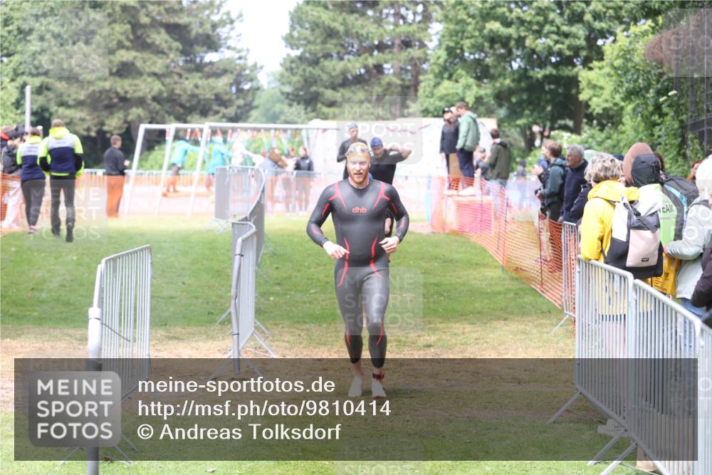 14.06.2026 - 7 Türme Triathlon Andreas Tolksdorf http://msf.ph/oto/9810414 14.06.2026 13:41:19 Schwimmen  meine-sportfotos.de