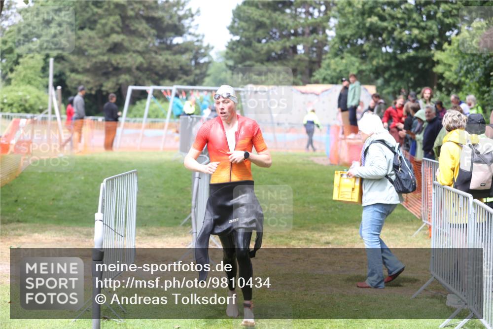 14.06.2026 - 7 Türme Triathlon Andreas Tolksdorf http://msf.ph/oto/9810434 14.06.2026 13:41:36 Schwimmen  meine-sportfotos.de