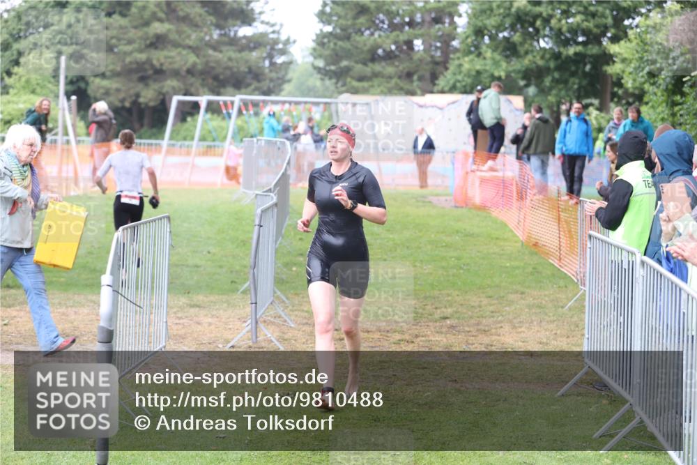 14.06.2026 - 7 Türme Triathlon Andreas Tolksdorf http://msf.ph/oto/9810488 14.06.2026 13:45:19 Schwimmen  meine-sportfotos.de