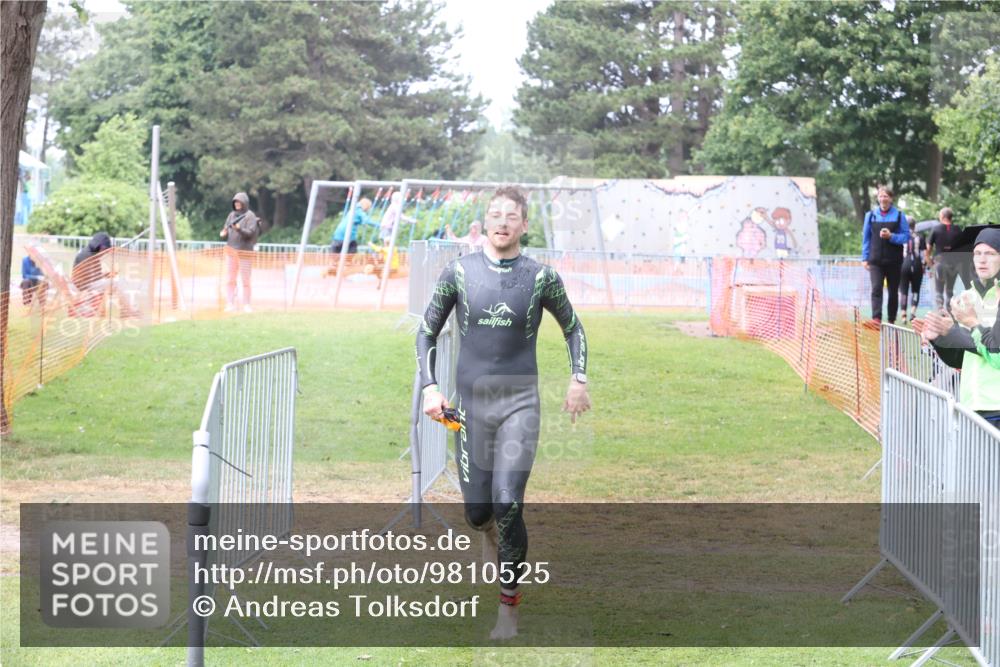 14.06.2026 - 7 Türme Triathlon Andreas Tolksdorf http://msf.ph/oto/9810525 14.06.2026 13:53:15 Schwimmen  meine-sportfotos.de