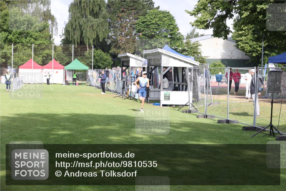 14.06.2026 - 7 Türme Triathlon Andreas Tolksdorf http://msf.ph/oto/9810535 14.06.2026 08:23:48 Schwimmen  meine-sportfotos.de