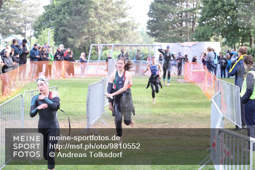 14.06.2026 - 7 Türme Triathlon Andreas Tolksdorf http://msf.ph/oto/9810552 14.06.2026 08:24:04 Schwimmen  meine-sportfotos.de