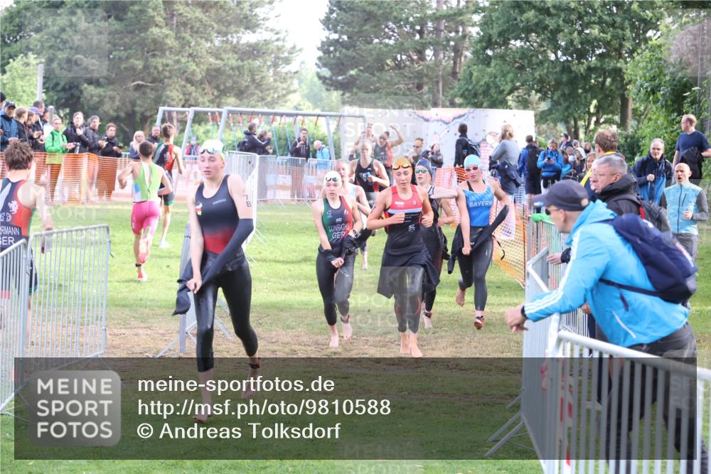 14.06.2026 - 7 Türme Triathlon Andreas Tolksdorf http://msf.ph/oto/9810588 14.06.2026 08:24:27 Schwimmen  meine-sportfotos.de