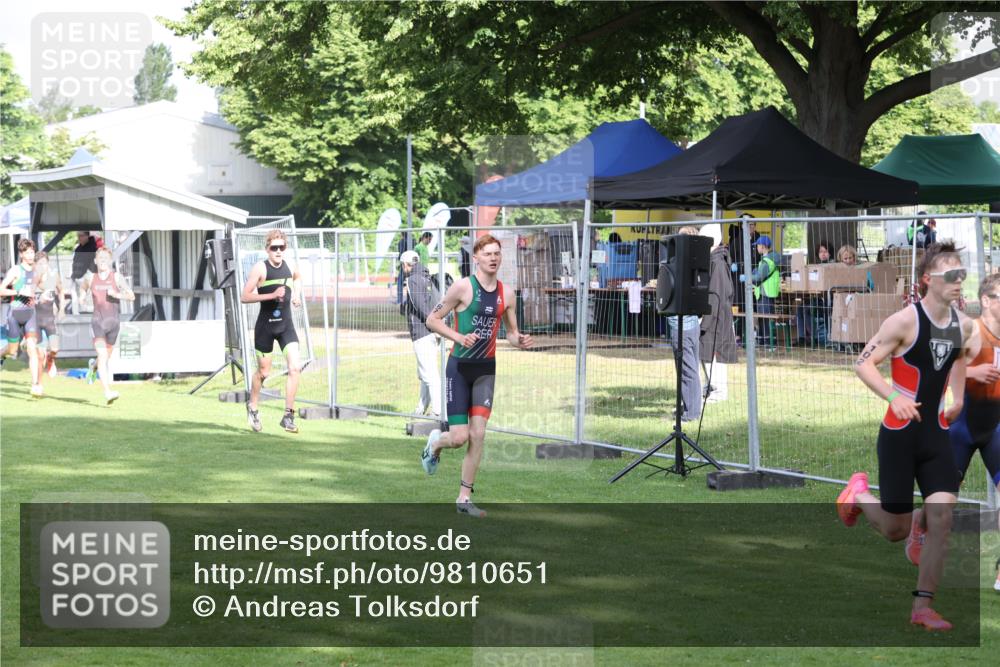14.06.2026 - 7 Türme Triathlon Andreas Tolksdorf http://msf.ph/oto/9810651 14.06.2026 08:25:19 Schwimmen  meine-sportfotos.de