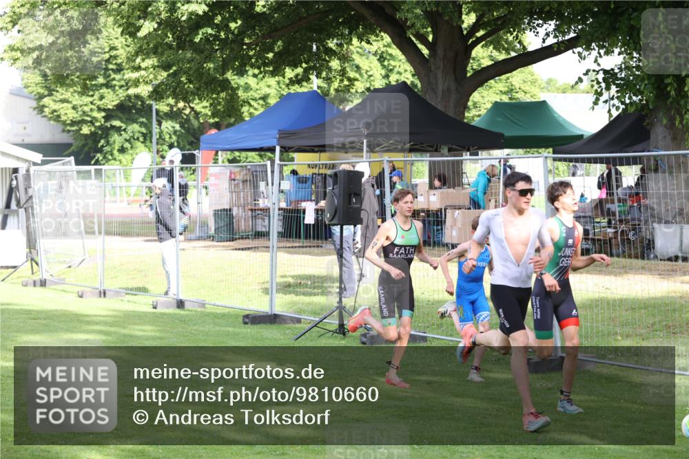 14.06.2026 - 7 Türme Triathlon Andreas Tolksdorf http://msf.ph/oto/9810660 14.06.2026 08:25:23 Schwimmen  meine-sportfotos.de