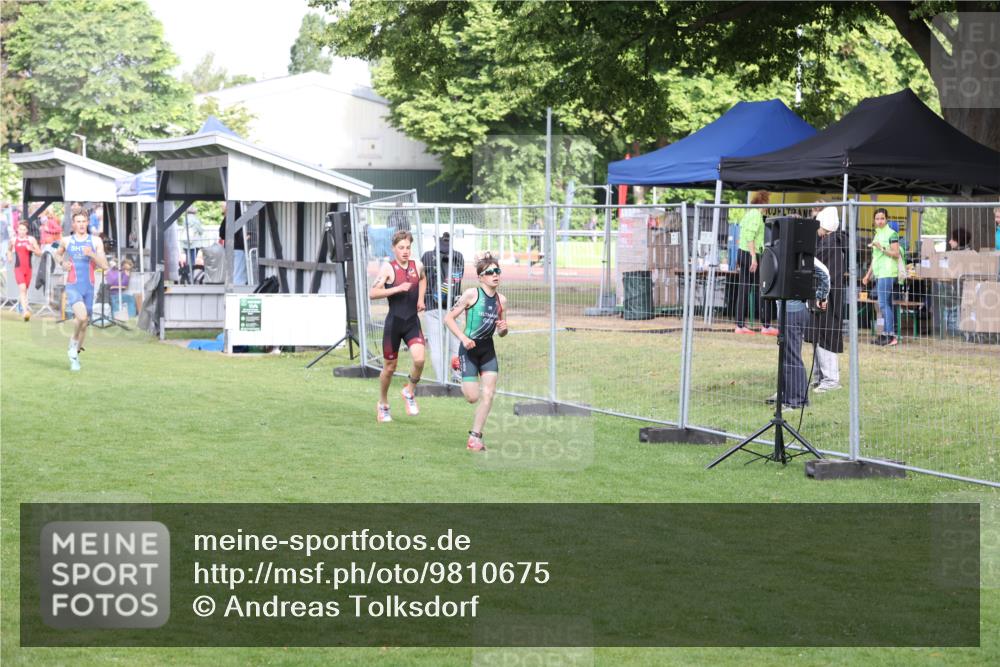 14.06.2026 - 7 Türme Triathlon Andreas Tolksdorf http://msf.ph/oto/9810675 14.06.2026 08:26:32 Schwimmen  meine-sportfotos.de
