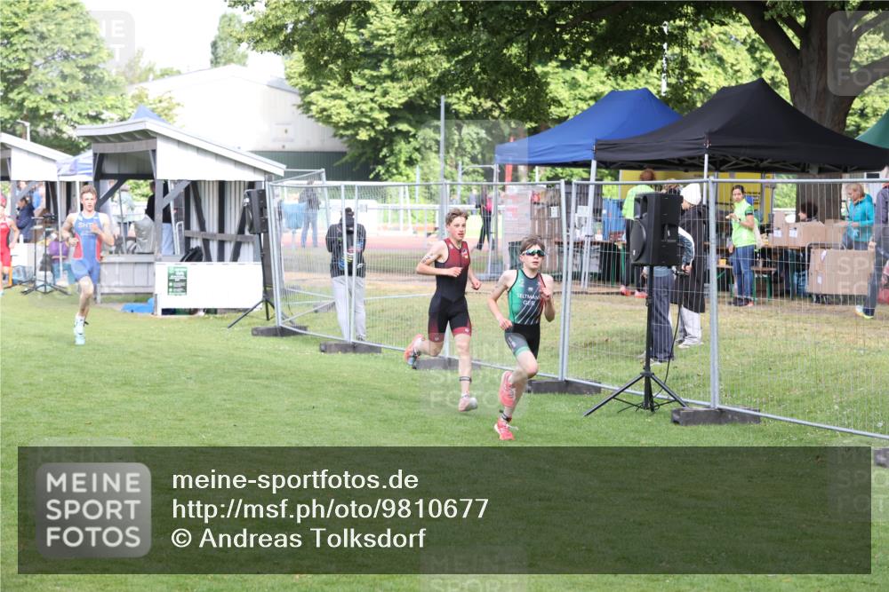 14.06.2026 - 7 Türme Triathlon Andreas Tolksdorf http://msf.ph/oto/9810677 14.06.2026 08:26:33 Schwimmen  meine-sportfotos.de