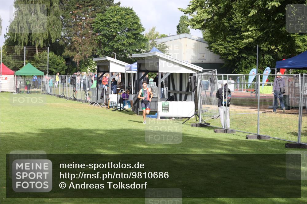 14.06.2026 - 7 Türme Triathlon Andreas Tolksdorf http://msf.ph/oto/9810686 14.06.2026 08:26:39 Schwimmen  meine-sportfotos.de