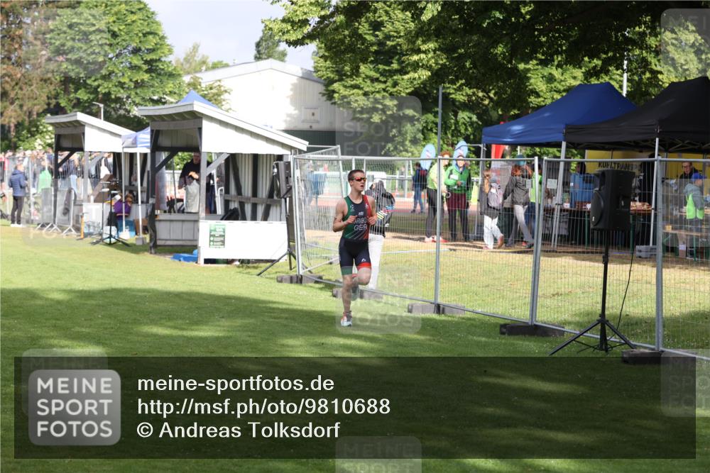 14.06.2026 - 7 Türme Triathlon Andreas Tolksdorf http://msf.ph/oto/9810688 14.06.2026 08:27:20 Schwimmen  meine-sportfotos.de