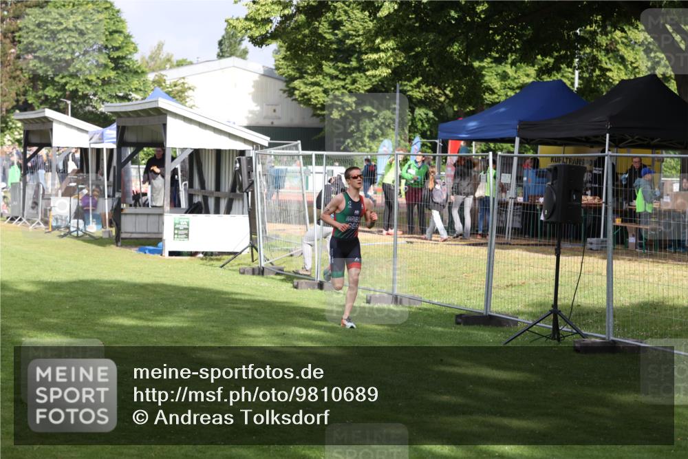 14.06.2026 - 7 Türme Triathlon Andreas Tolksdorf http://msf.ph/oto/9810689 14.06.2026 08:27:20 Schwimmen  meine-sportfotos.de