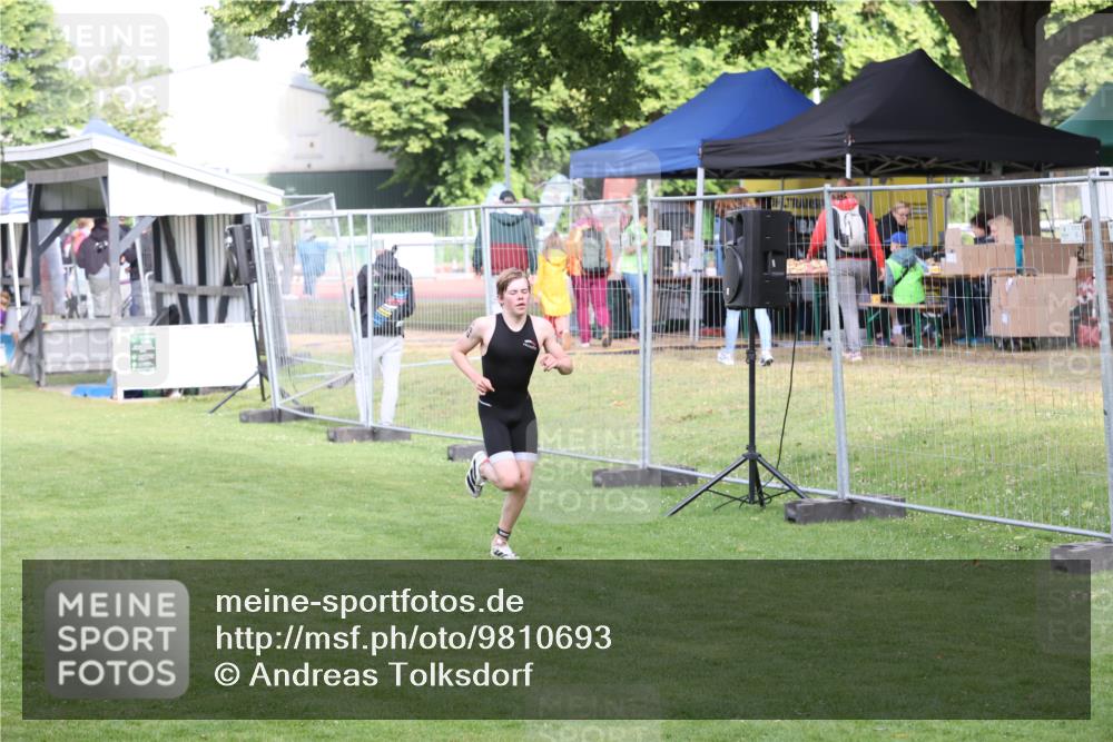 14.06.2026 - 7 Türme Triathlon Andreas Tolksdorf http://msf.ph/oto/9810693 14.06.2026 08:28:13 Schwimmen  meine-sportfotos.de