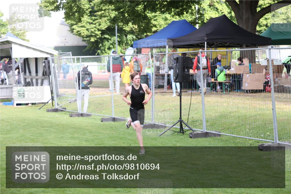 14.06.2026 - 7 Türme Triathlon Andreas Tolksdorf http://msf.ph/oto/9810694 14.06.2026 08:28:13 Schwimmen  meine-sportfotos.de