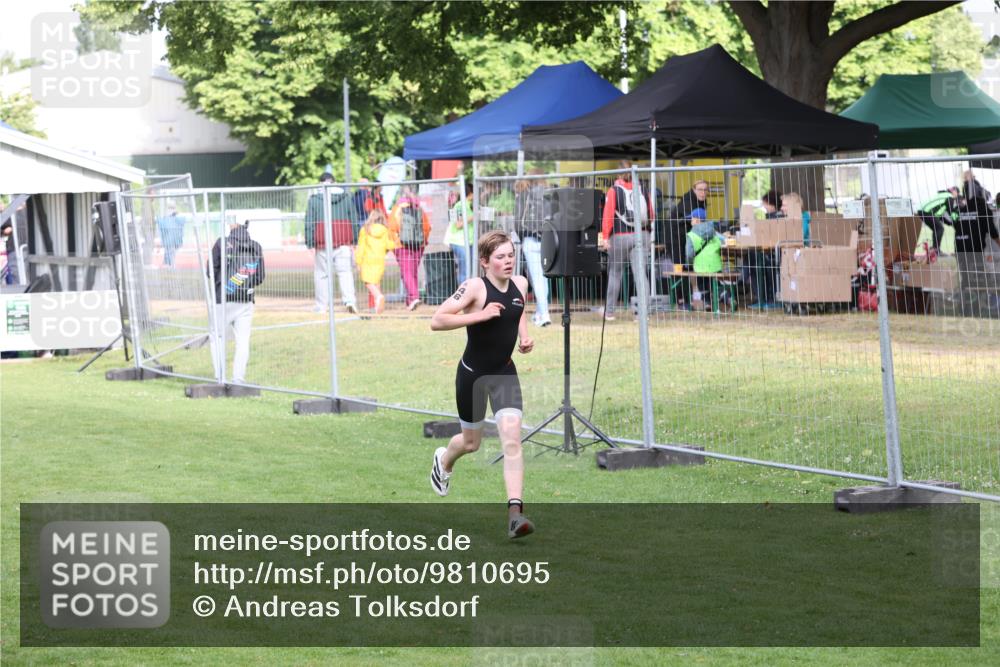 14.06.2026 - 7 Türme Triathlon Andreas Tolksdorf http://msf.ph/oto/9810695 14.06.2026 08:28:13 Schwimmen  meine-sportfotos.de