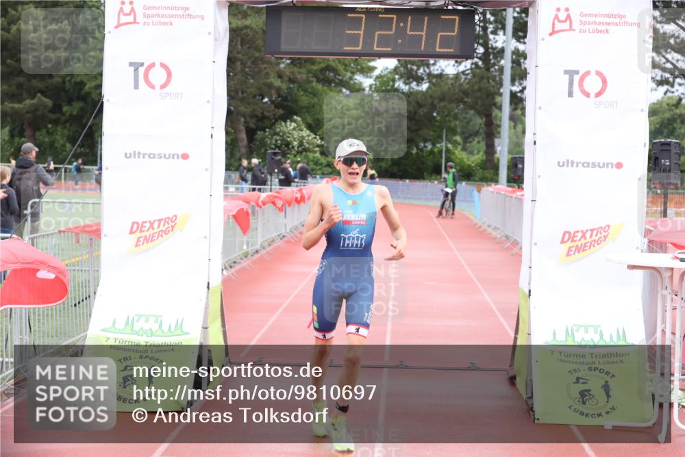 14.06.2026 - 7 Türme Triathlon Andreas Tolksdorf http://msf.ph/oto/9810697 14.06.2026 08:32:39 Schwimmen  meine-sportfotos.de