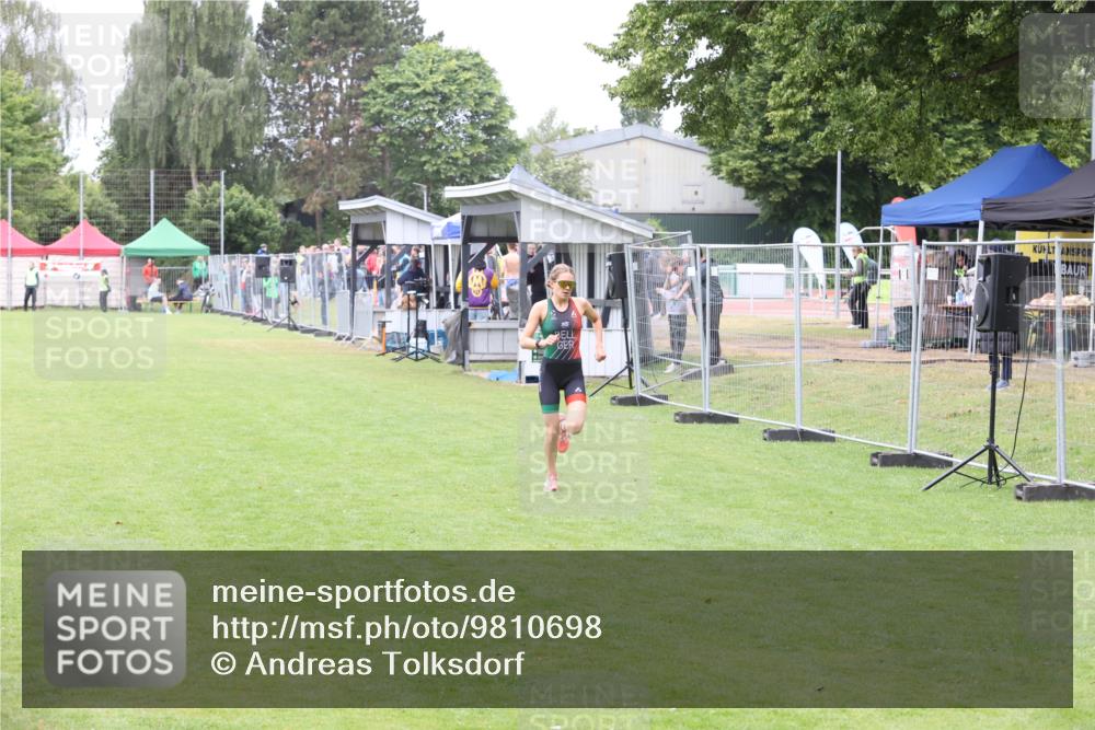 14.06.2026 - 7 Türme Triathlon Andreas Tolksdorf http://msf.ph/oto/9810698 14.06.2026 08:43:30 Schwimmen  meine-sportfotos.de
