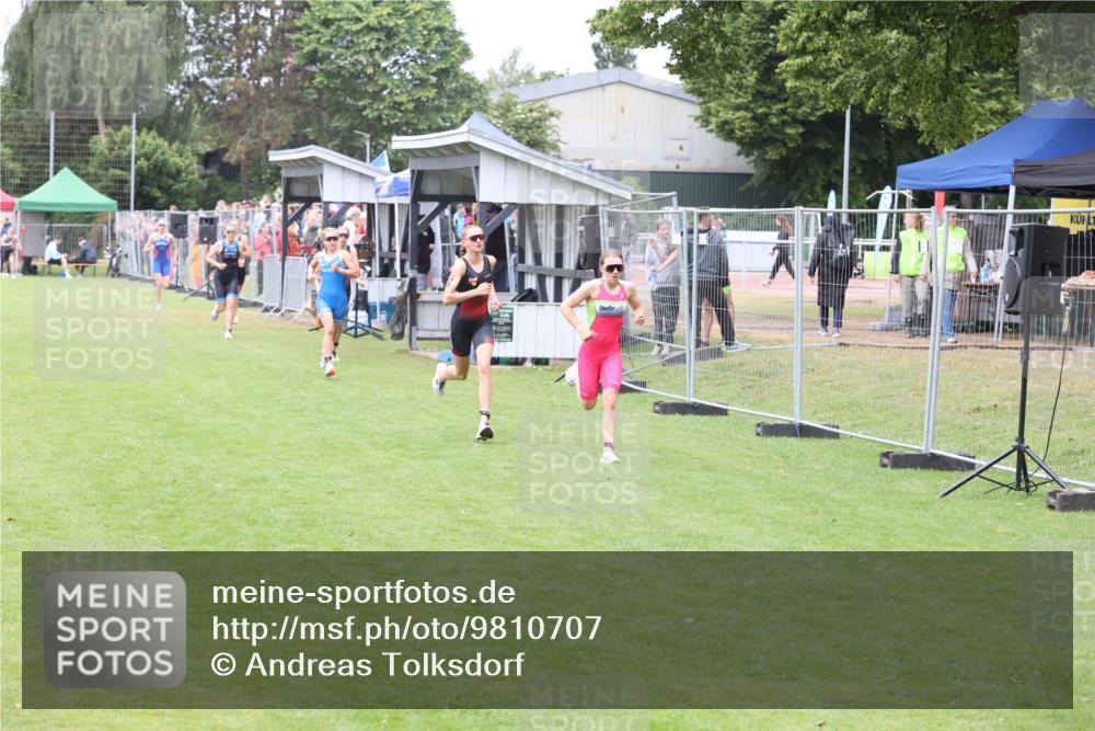 14.06.2026 - 7 Türme Triathlon Andreas Tolksdorf http://msf.ph/oto/9810707 14.06.2026 08:43:58 Schwimmen  meine-sportfotos.de