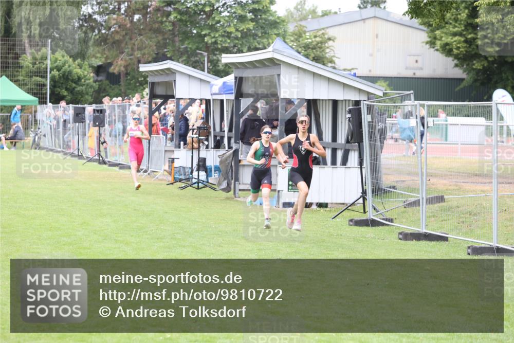 14.06.2026 - 7 Türme Triathlon Andreas Tolksdorf http://msf.ph/oto/9810722 14.06.2026 08:44:11 Schwimmen  meine-sportfotos.de