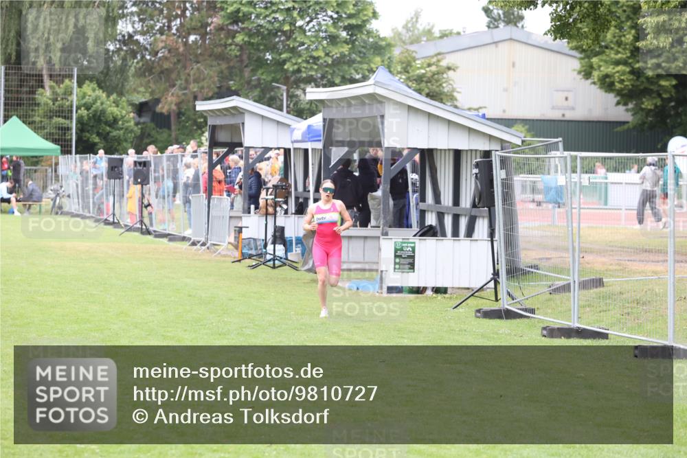 14.06.2026 - 7 Türme Triathlon Andreas Tolksdorf http://msf.ph/oto/9810727 14.06.2026 08:44:14 Schwimmen  meine-sportfotos.de