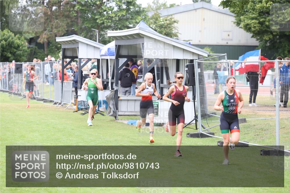 14.06.2026 - 7 Türme Triathlon Andreas Tolksdorf http://msf.ph/oto/9810743 14.06.2026 08:44:40 Schwimmen  meine-sportfotos.de