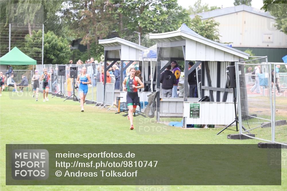 14.06.2026 - 7 Türme Triathlon Andreas Tolksdorf http://msf.ph/oto/9810747 14.06.2026 08:44:44 Schwimmen  meine-sportfotos.de