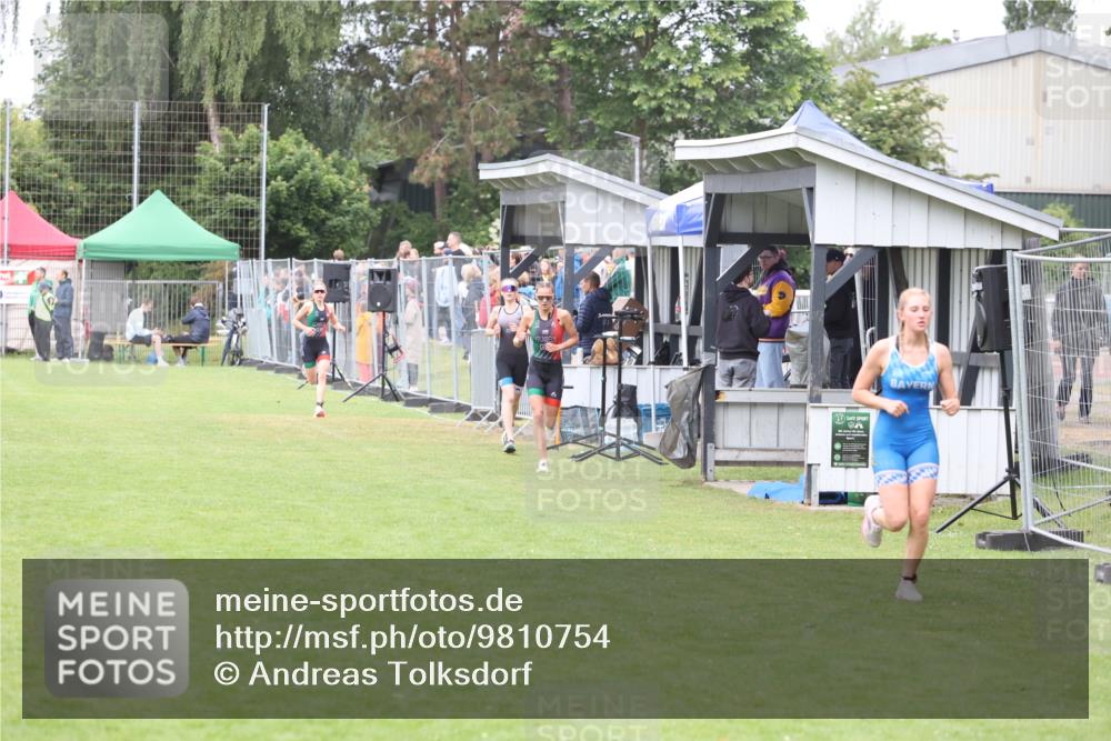 14.06.2026 - 7 Türme Triathlon Andreas Tolksdorf http://msf.ph/oto/9810754 14.06.2026 08:44:50 Schwimmen  meine-sportfotos.de