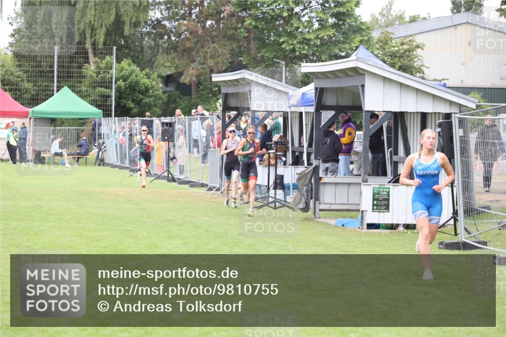 14.06.2026 - 7 Türme Triathlon Andreas Tolksdorf http://msf.ph/oto/9810755 14.06.2026 08:44:50 Schwimmen  meine-sportfotos.de