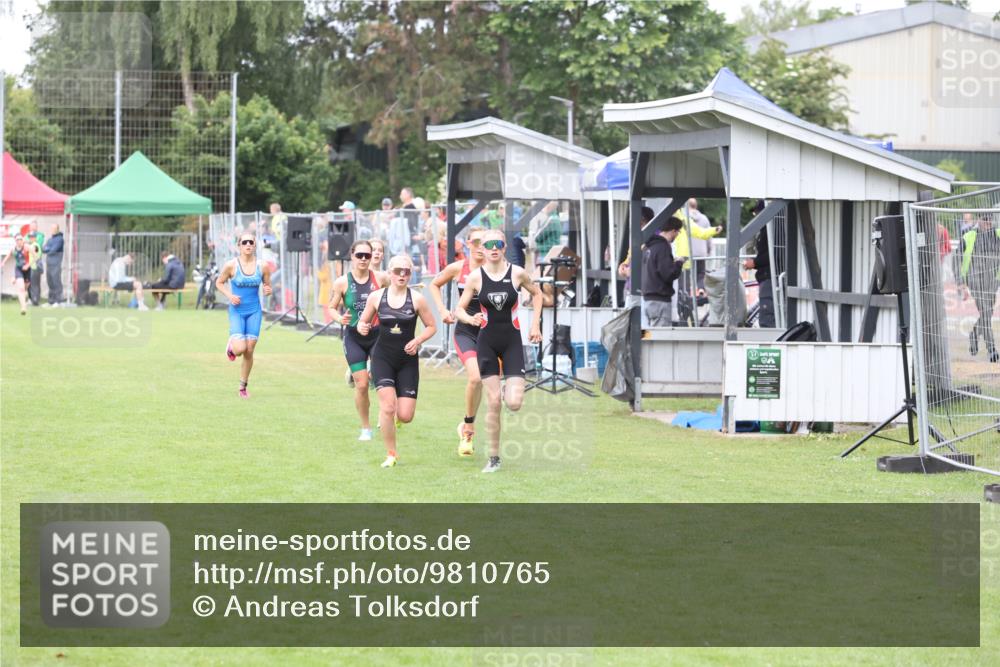 14.06.2026 - 7 Türme Triathlon Andreas Tolksdorf http://msf.ph/oto/9810765 14.06.2026 08:45:25 Schwimmen  meine-sportfotos.de