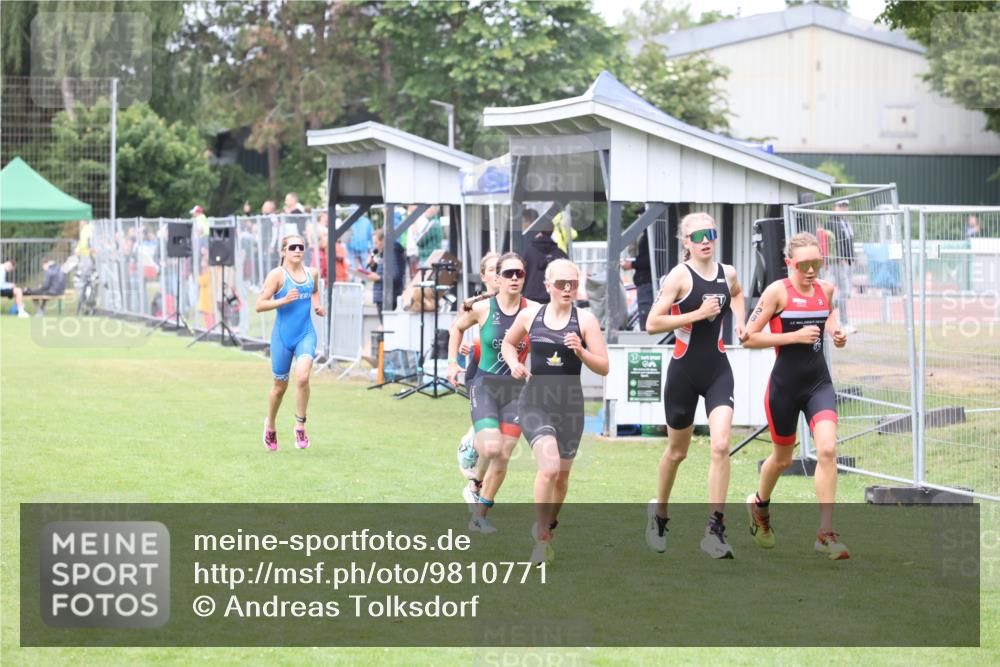 14.06.2026 - 7 Türme Triathlon Andreas Tolksdorf http://msf.ph/oto/9810771 14.06.2026 08:45:27 Schwimmen  meine-sportfotos.de