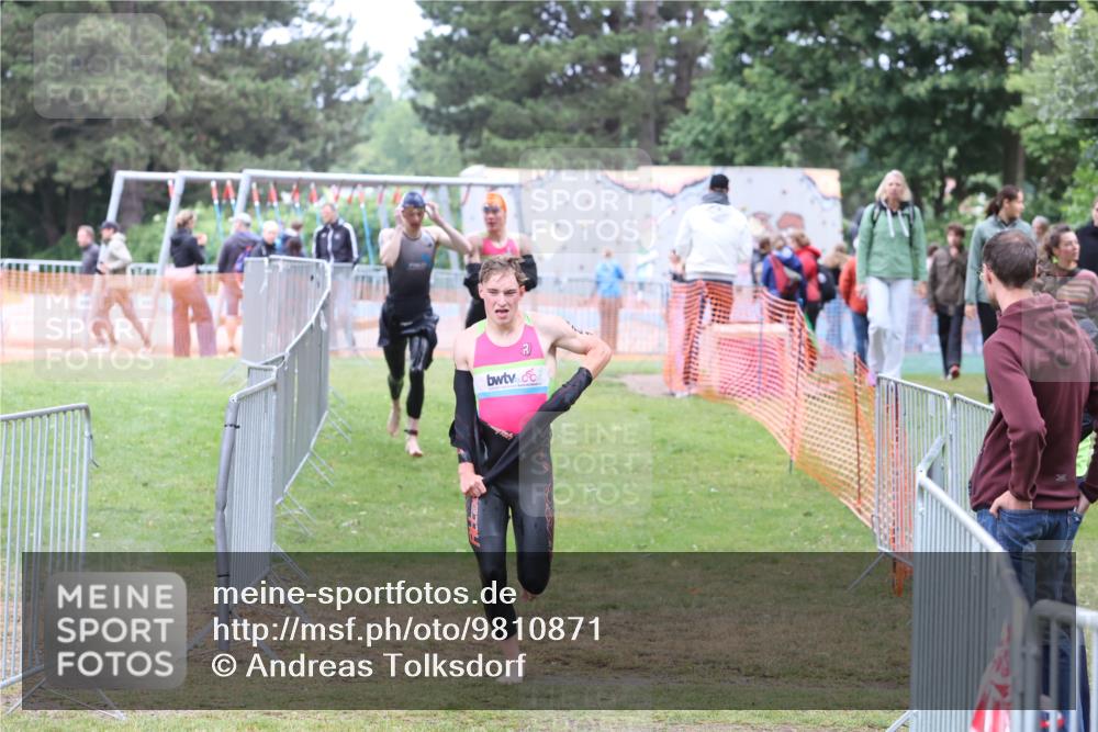 14.06.2026 - 7 Türme Triathlon Andreas Tolksdorf http://msf.ph/oto/9810871 14.06.2026 08:49:40 Schwimmen  meine-sportfotos.de