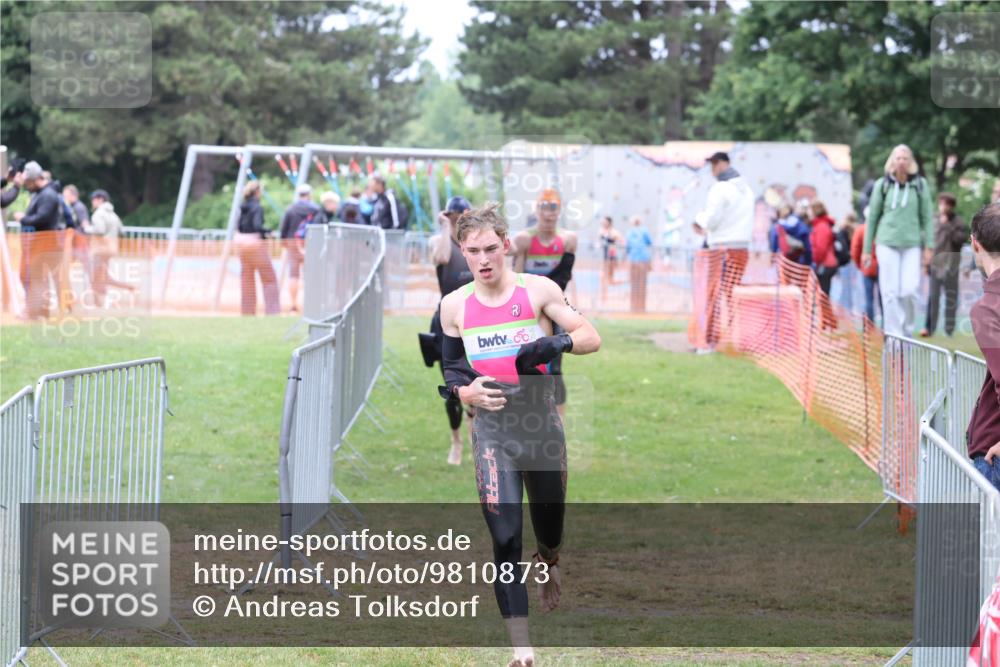 14.06.2026 - 7 Türme Triathlon Andreas Tolksdorf http://msf.ph/oto/9810873 14.06.2026 08:49:41 Schwimmen  meine-sportfotos.de
