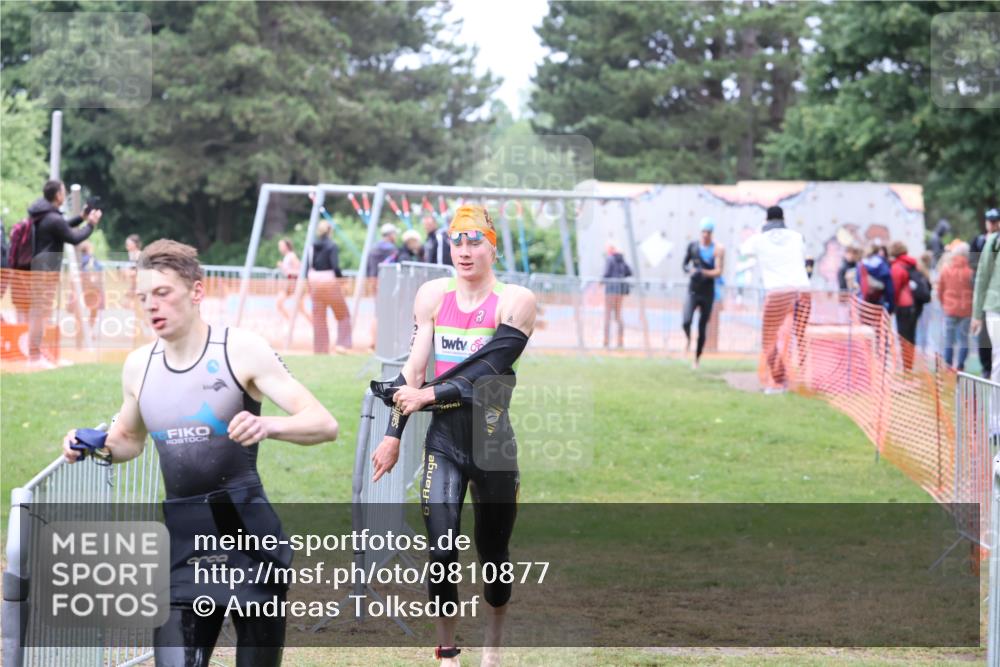 14.06.2026 - 7 Türme Triathlon Andreas Tolksdorf http://msf.ph/oto/9810877 14.06.2026 08:49:44 Schwimmen  meine-sportfotos.de