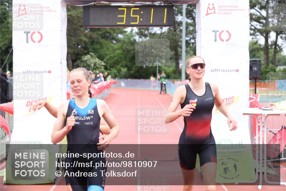 14.06.2026 - 7 Türme Triathlon Andreas Tolksdorf http://msf.ph/oto/9810907 14.06.2026 08:53:02 Schwimmen  meine-sportfotos.de