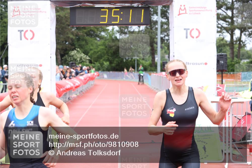 14.06.2026 - 7 Türme Triathlon Andreas Tolksdorf http://msf.ph/oto/9810908 14.06.2026 08:53:02 Schwimmen  meine-sportfotos.de