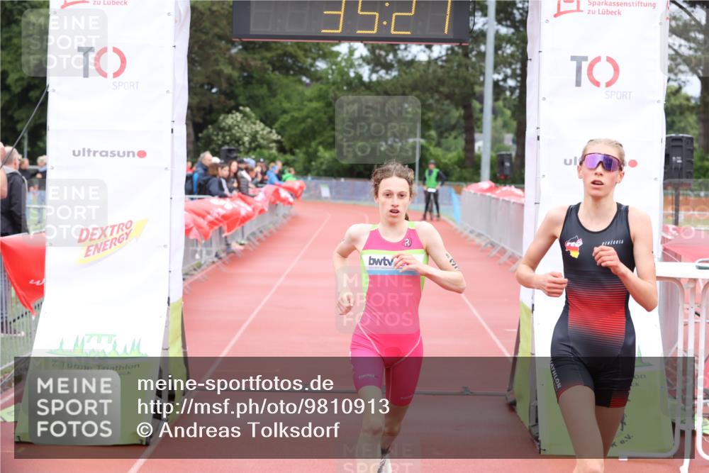 14.06.2026 - 7 Türme Triathlon Andreas Tolksdorf http://msf.ph/oto/9810913 14.06.2026 08:53:18 Schwimmen  meine-sportfotos.de