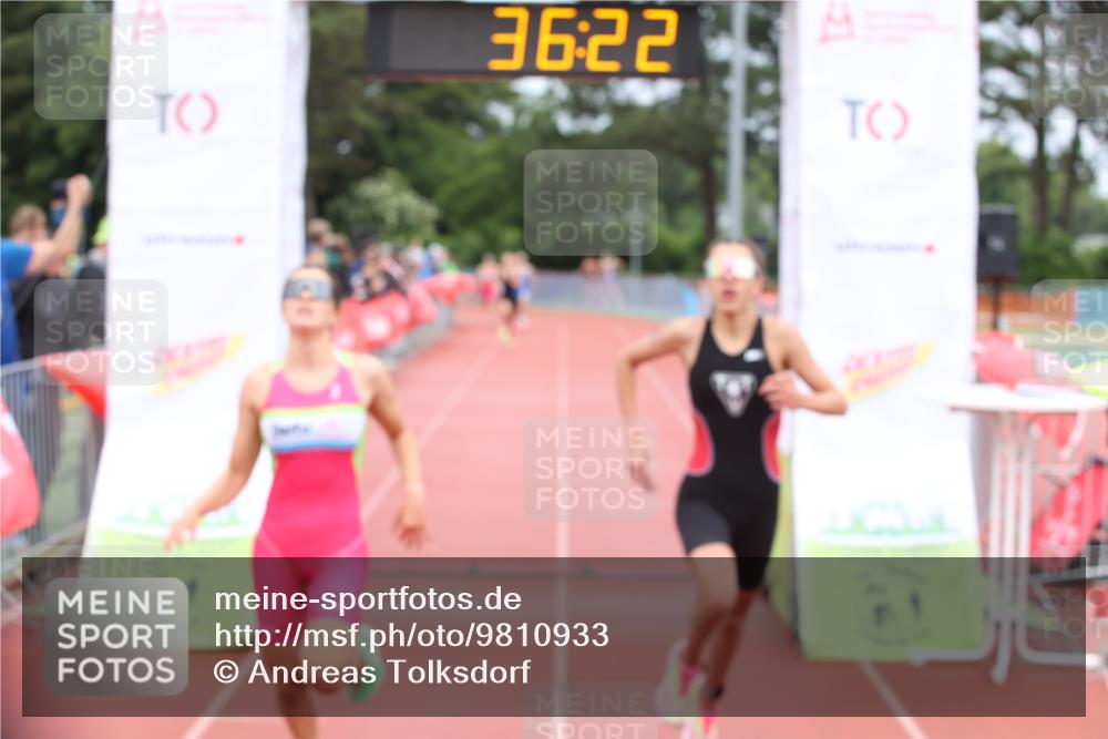 14.06.2026 - 7 Türme Triathlon Andreas Tolksdorf http://msf.ph/oto/9810933 14.06.2026 08:54:13 Schwimmen  meine-sportfotos.de