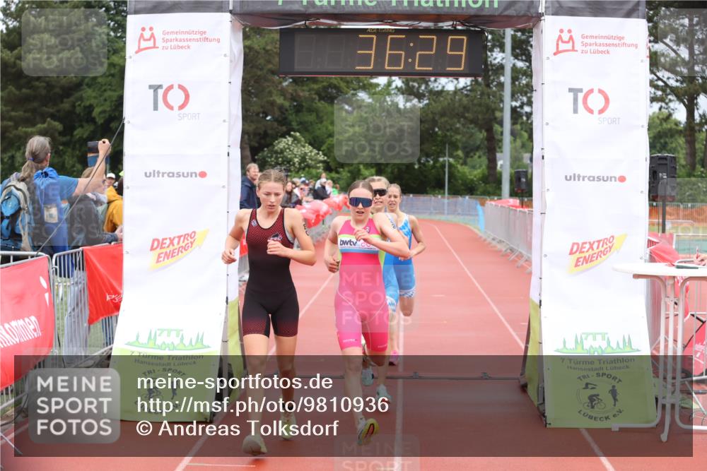 14.06.2026 - 7 Türme Triathlon Andreas Tolksdorf http://msf.ph/oto/9810936 14.06.2026 08:54:19 Schwimmen  meine-sportfotos.de