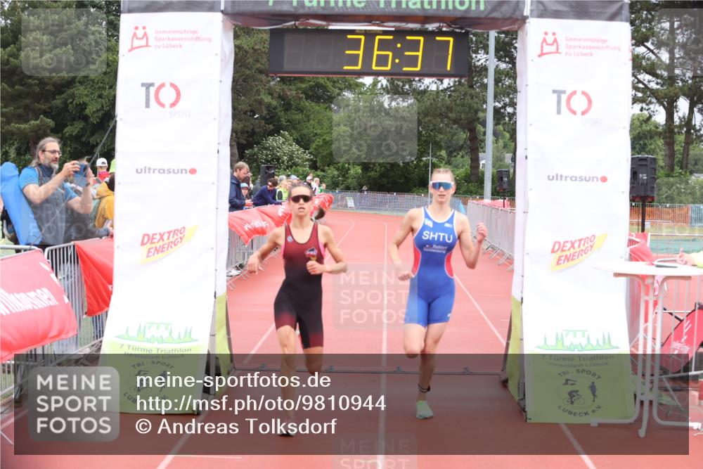 14.06.2026 - 7 Türme Triathlon Andreas Tolksdorf http://msf.ph/oto/9810944 14.06.2026 08:54:28 Schwimmen  meine-sportfotos.de