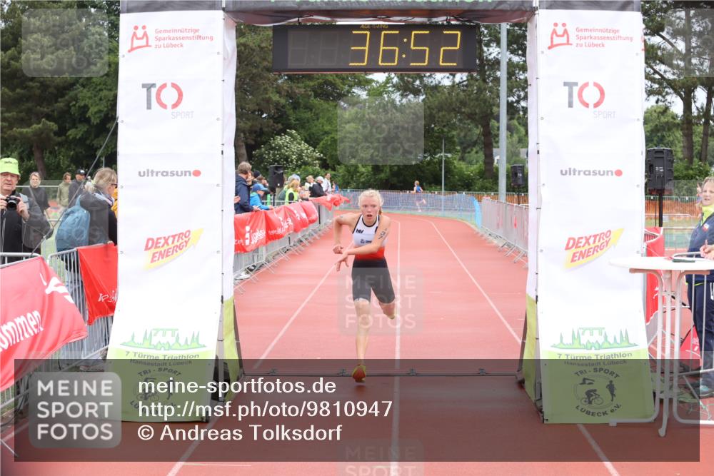 14.06.2026 - 7 Türme Triathlon Andreas Tolksdorf http://msf.ph/oto/9810947 14.06.2026 08:54:43 Schwimmen  meine-sportfotos.de