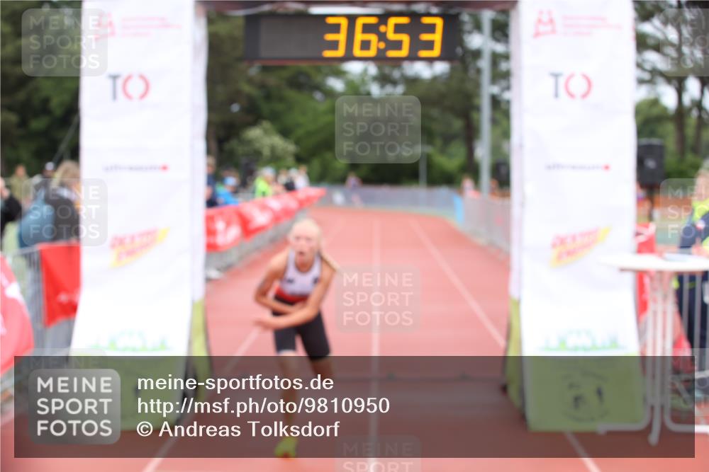 14.06.2026 - 7 Türme Triathlon Andreas Tolksdorf http://msf.ph/oto/9810950 14.06.2026 08:54:43 Schwimmen  meine-sportfotos.de