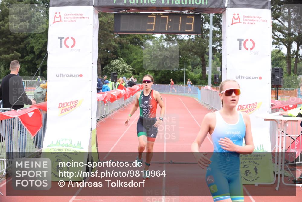 14.06.2026 - 7 Türme Triathlon Andreas Tolksdorf http://msf.ph/oto/9810964 14.06.2026 08:55:04 Schwimmen  meine-sportfotos.de