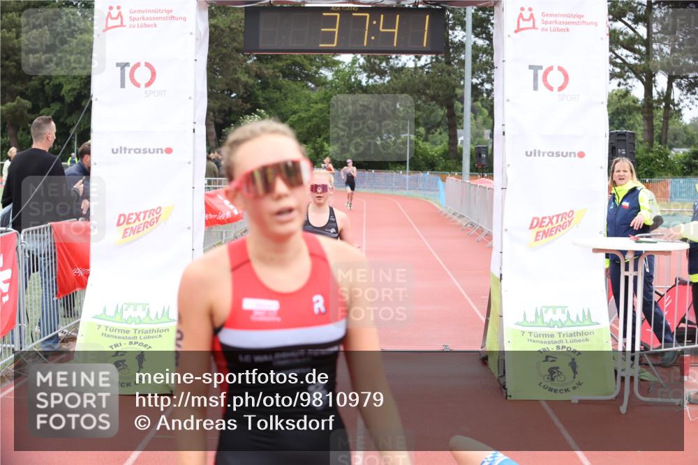14.06.2026 - 7 Türme Triathlon Andreas Tolksdorf http://msf.ph/oto/9810979 14.06.2026 08:55:32 Schwimmen  meine-sportfotos.de