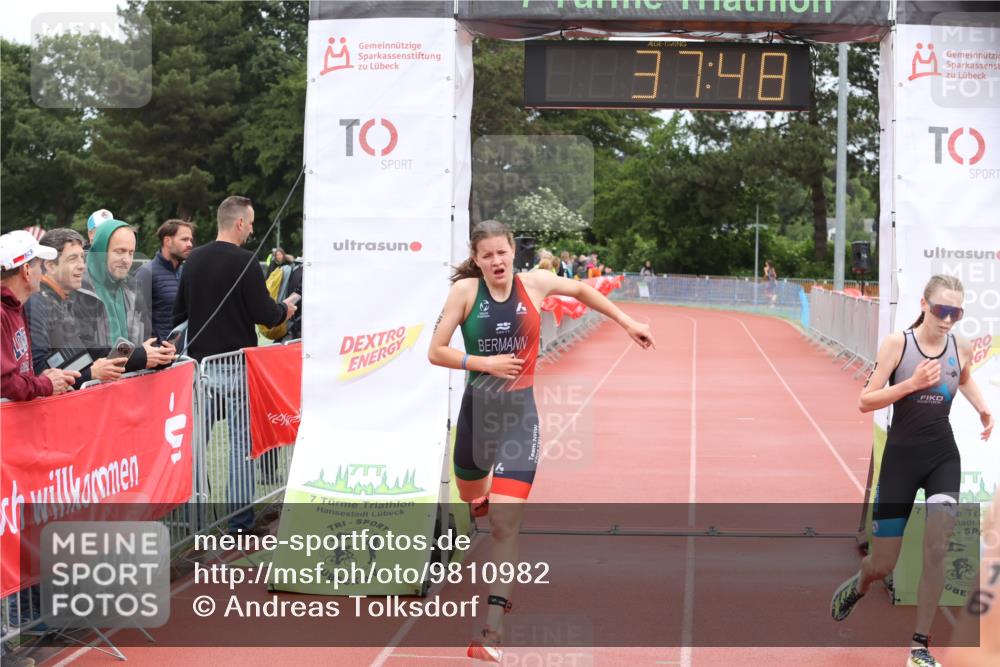 14.06.2026 - 7 Türme Triathlon Andreas Tolksdorf http://msf.ph/oto/9810982 14.06.2026 08:55:39 Schwimmen  meine-sportfotos.de