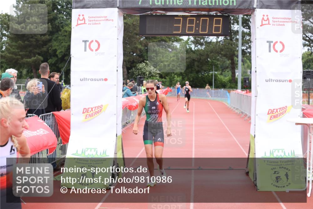 14.06.2026 - 7 Türme Triathlon Andreas Tolksdorf http://msf.ph/oto/9810986 14.06.2026 08:55:58 Schwimmen  meine-sportfotos.de
