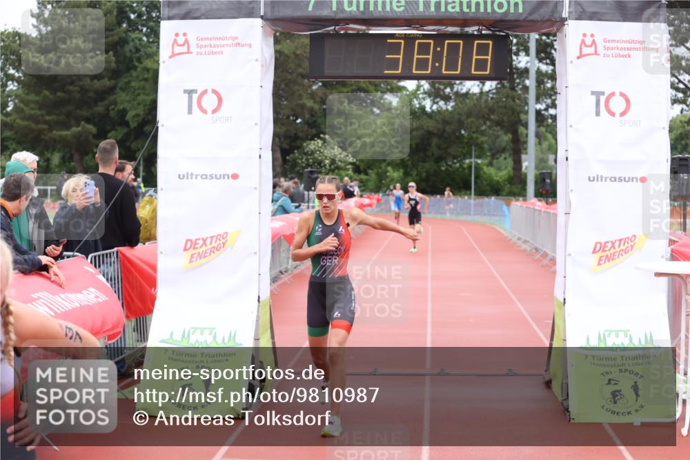 14.06.2026 - 7 Türme Triathlon Andreas Tolksdorf http://msf.ph/oto/9810987 14.06.2026 08:55:58 Schwimmen  meine-sportfotos.de