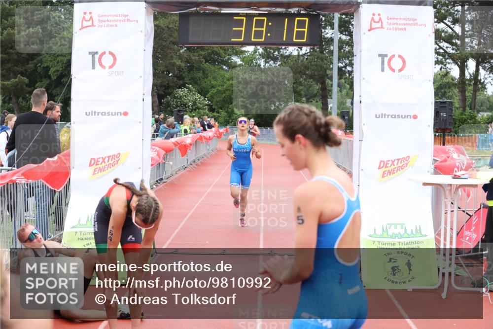 14.06.2026 - 7 Türme Triathlon Andreas Tolksdorf http://msf.ph/oto/9810992 14.06.2026 08:56:08 Schwimmen  meine-sportfotos.de