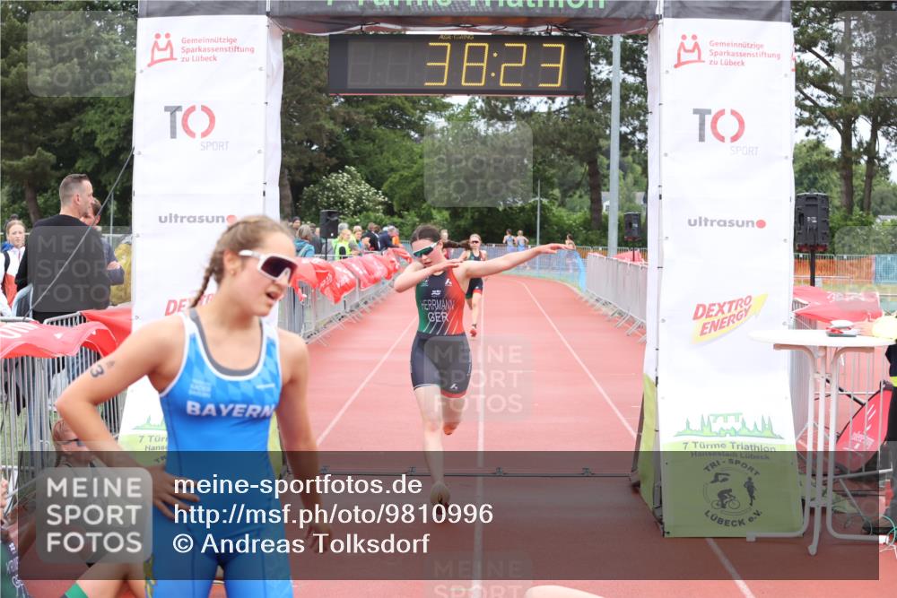 14.06.2026 - 7 Türme Triathlon Andreas Tolksdorf http://msf.ph/oto/9810996 14.06.2026 08:56:13 Schwimmen  meine-sportfotos.de