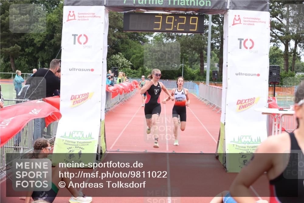 14.06.2026 - 7 Türme Triathlon Andreas Tolksdorf http://msf.ph/oto/9811022 14.06.2026 08:57:20 Schwimmen  meine-sportfotos.de