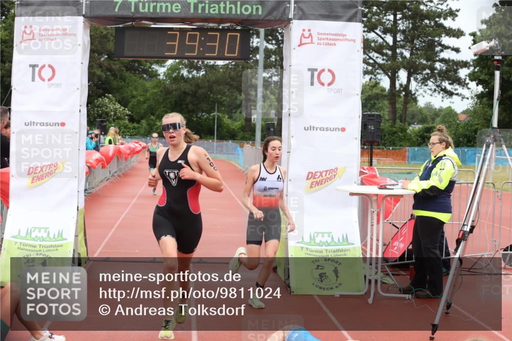 14.06.2026 - 7 Türme Triathlon Andreas Tolksdorf http://msf.ph/oto/9811024 14.06.2026 08:57:21 Schwimmen  meine-sportfotos.de