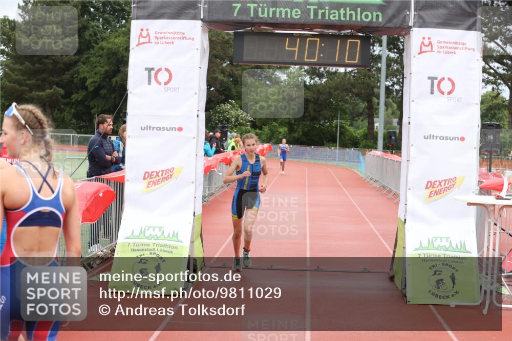 14.06.2026 - 7 Türme Triathlon Andreas Tolksdorf http://msf.ph/oto/9811029 14.06.2026 08:58:01 Schwimmen  meine-sportfotos.de